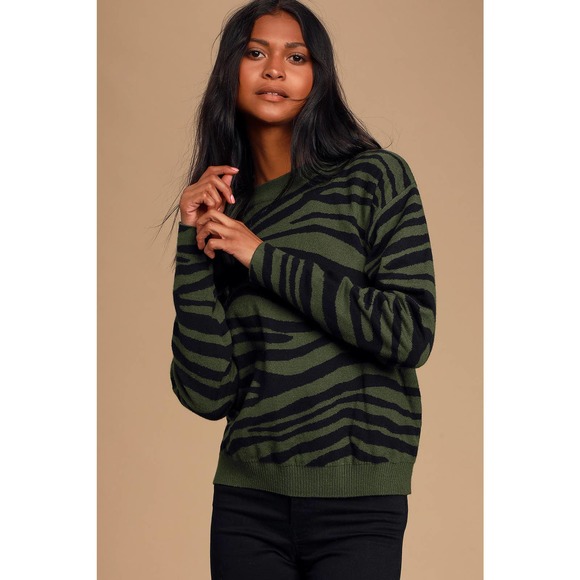 Lulu's fierce love hunter greentiger striped sweater size large -sold out online - Picture 1 of 4